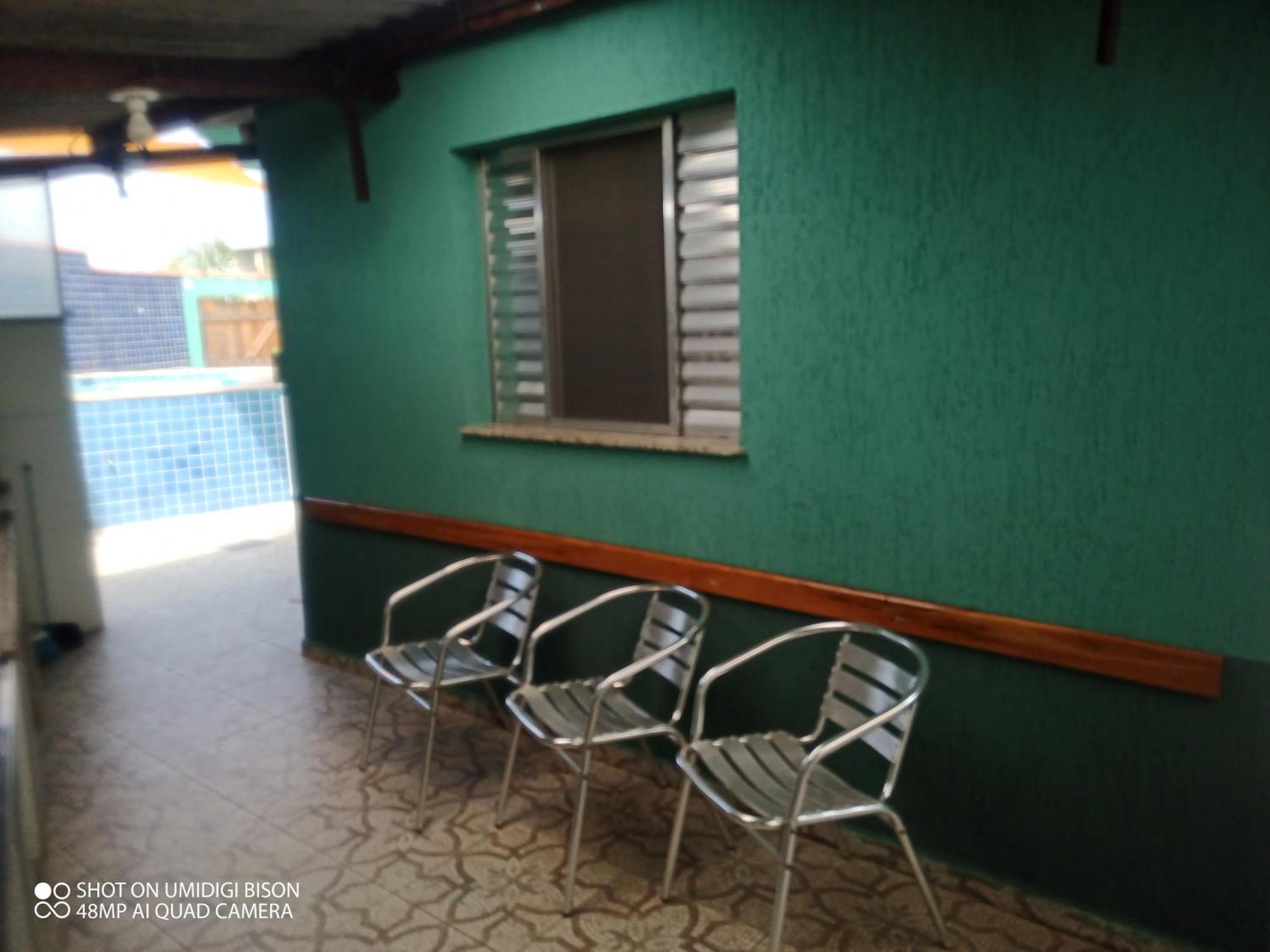 Casa Com Piscina , Churrasqueira, Wi-Fi, Em Rua De Areia A 1Km Da Praia, Bairro Sussegado, Proibido Uso De Som Extremamente Alto Ideal Para Descansar Itanhaem Bagian luar foto